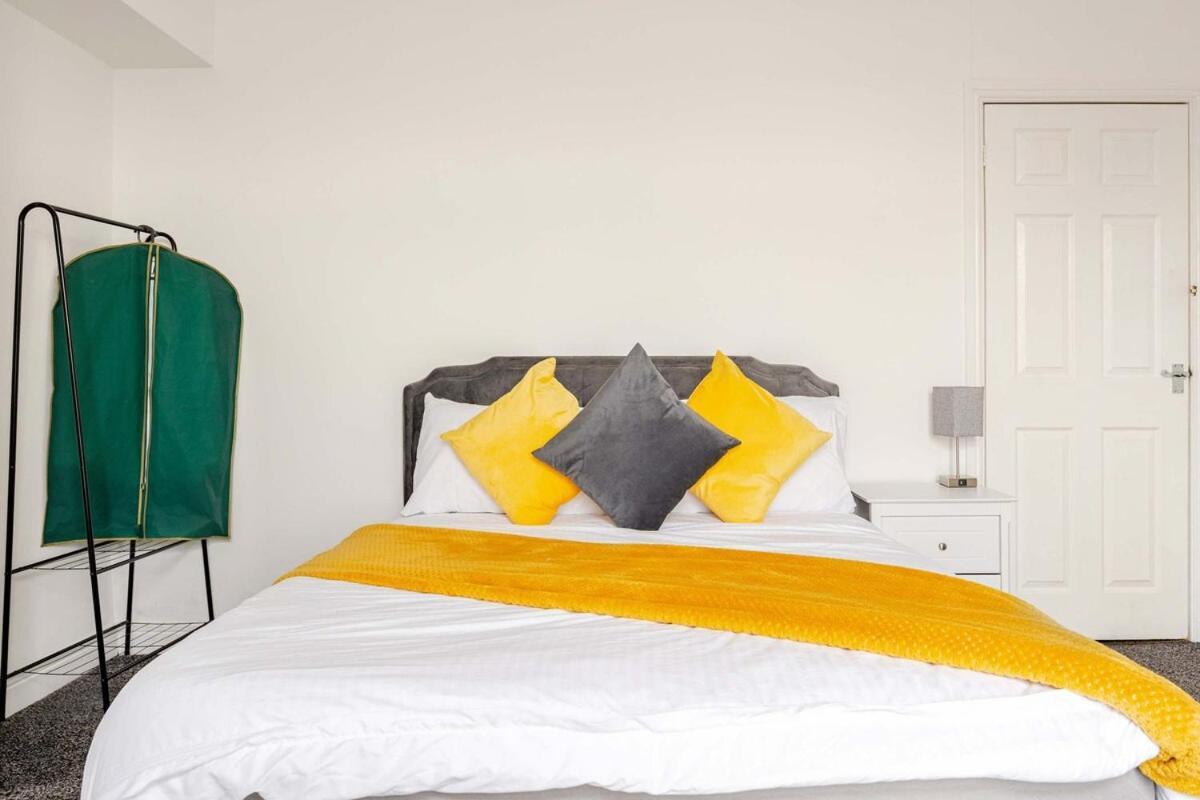 2 Min Walk Etihad Stadium & Coop Arena - 3br, Free Parking Manchester